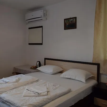 Dalakmanovi Pensjonat *
